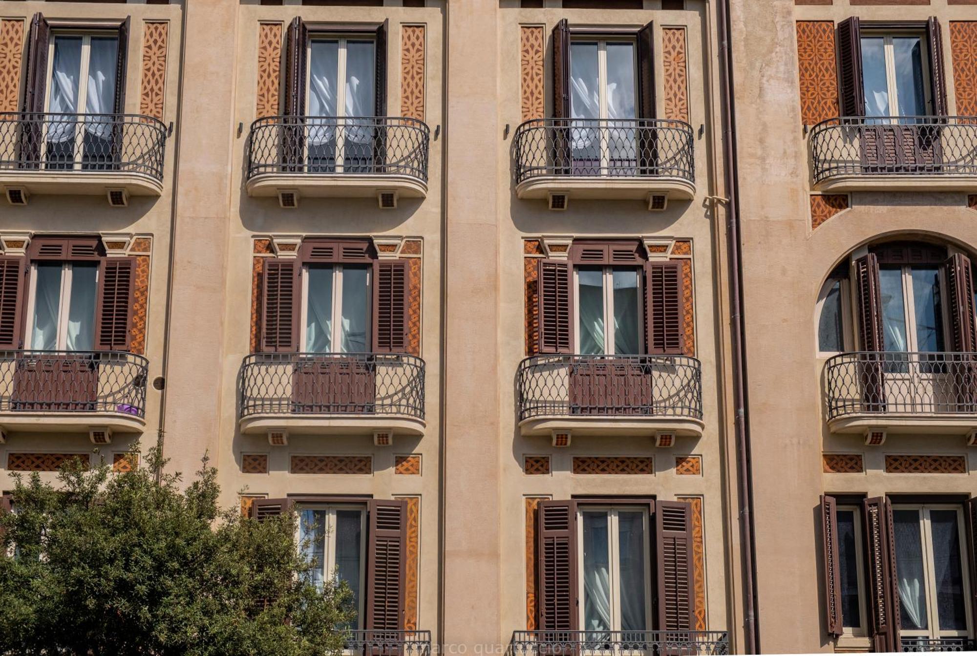 360Me Palace Messina Kültér fotó
